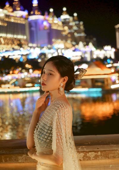 丰满岳跪趴高撅肥臀尤物在线观看_1080P最新电影在线观看