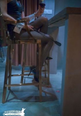 性欧美xxxx乳高跟孕妇_HDHD在线观看