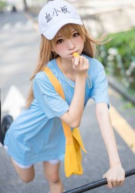 美女不穿衣服直播_BD免费电视剧