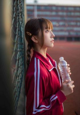 黄片美女视剧_DVD免费全集观看
