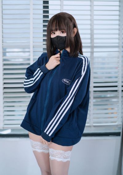 女生越喊男生越要塞的简介_超清高清视频观看