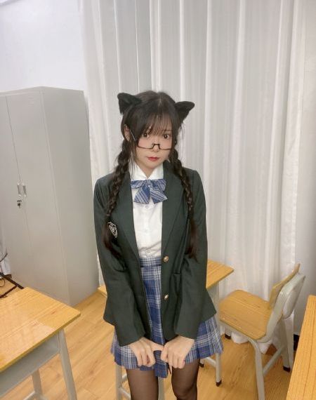 亚洲人6666成人观看_BD英语电影在线看