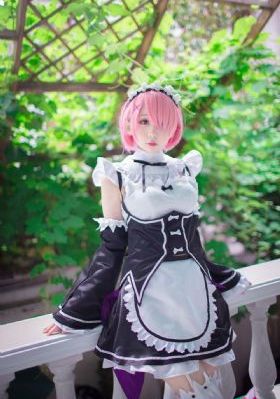 大胸美女被www视频网站_720高清完整版